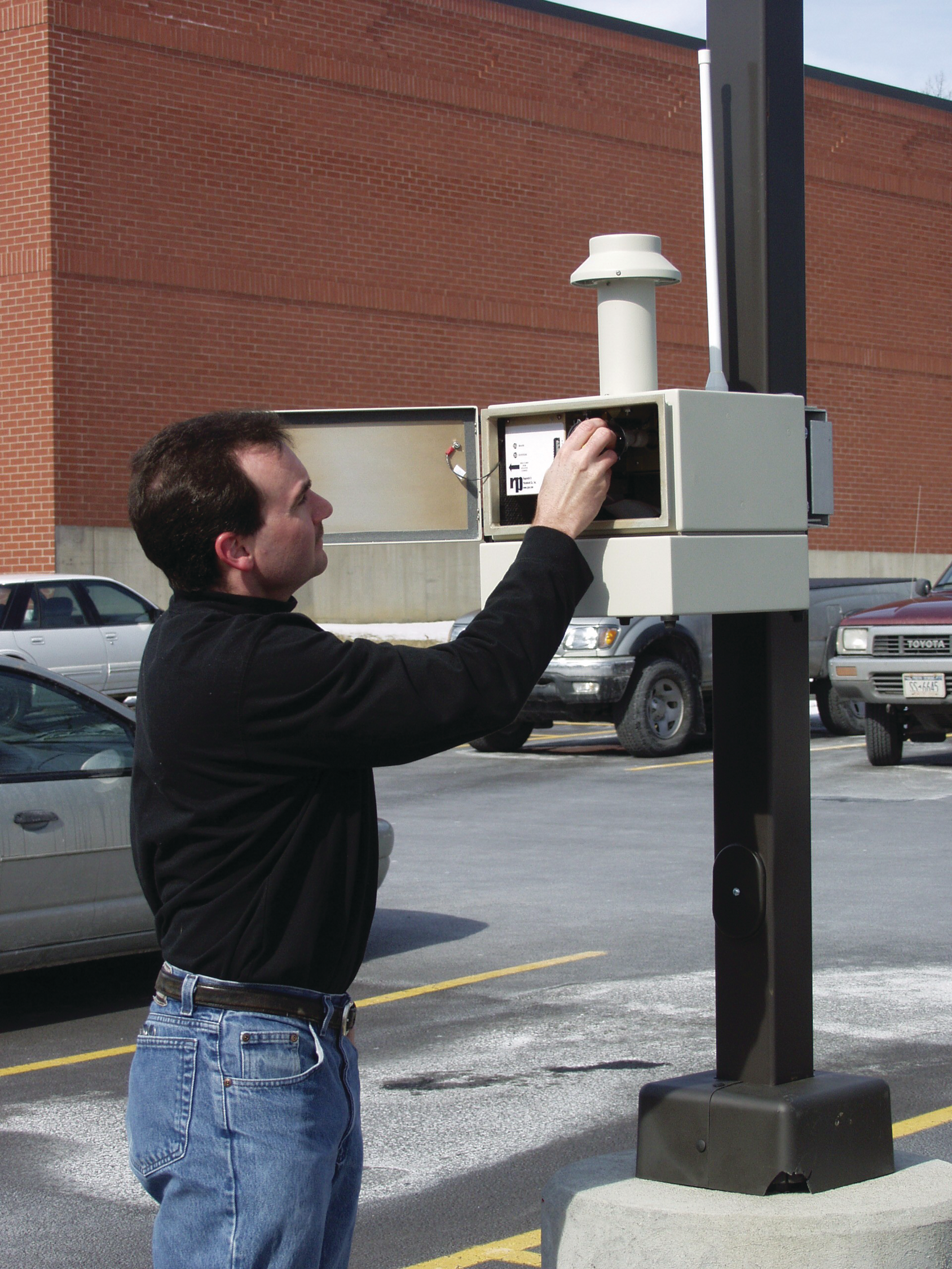 Airbornesampleanalysisplatformasapsystem 10046964