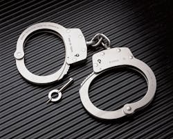 Henryhandcuffsstainless 10043635 Henryhandcuffsstainless 10043635