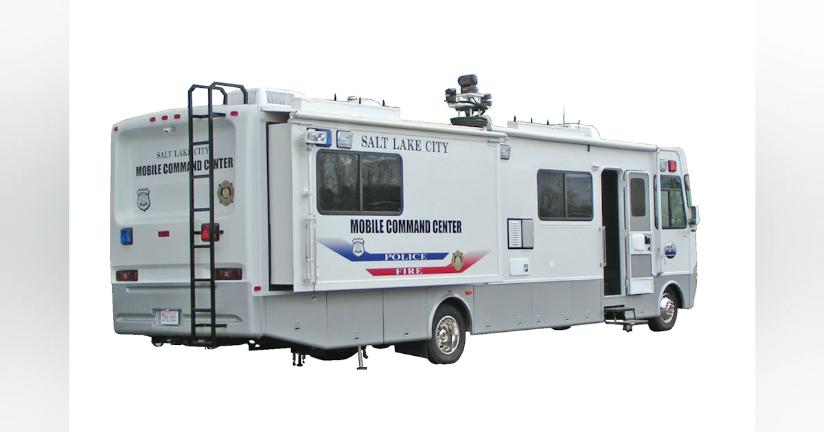 Mobile Command Unit | Officer