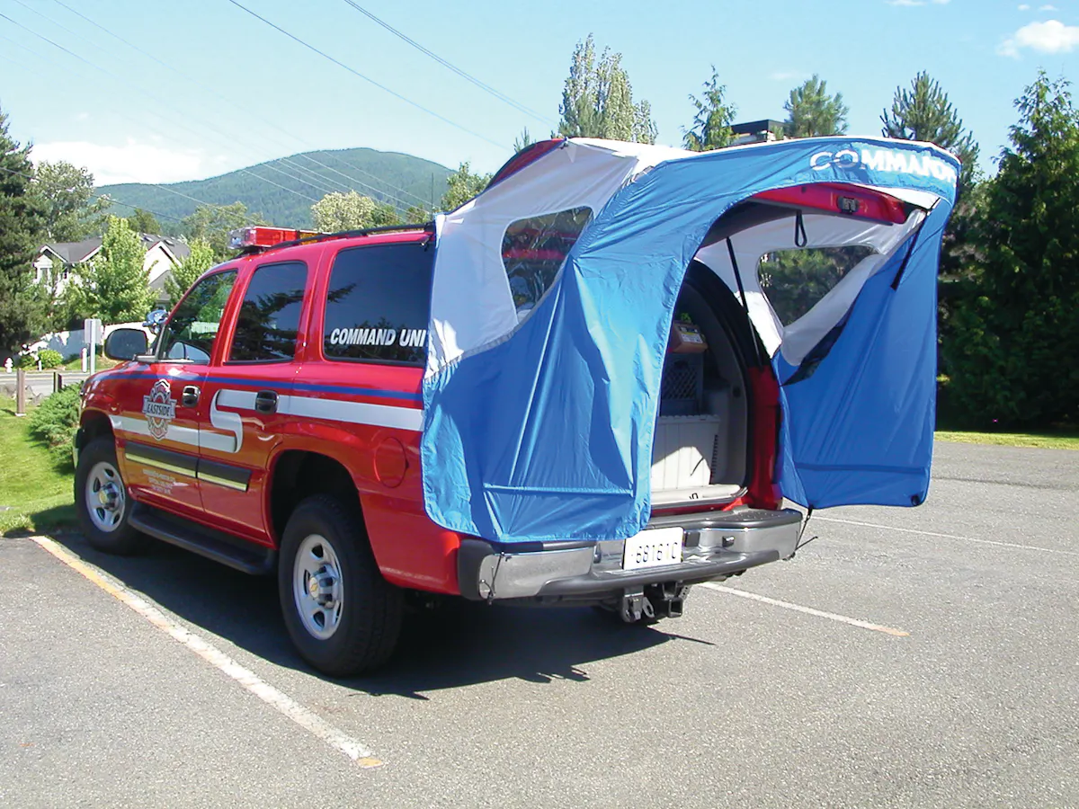 SUV Command Post | Officer