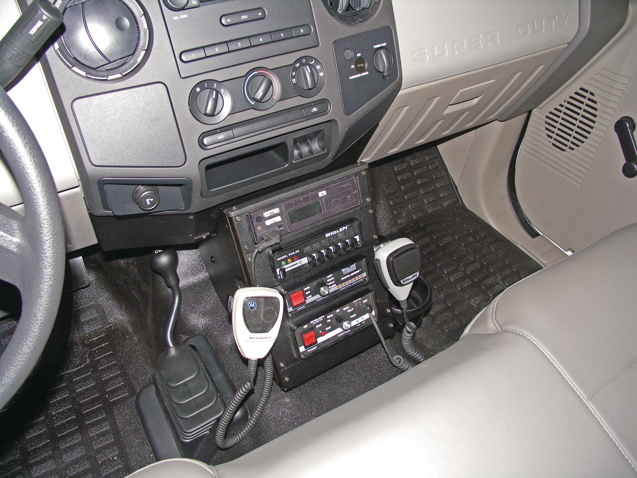 2008fordfseriesvehiclespecificconsole 10047916