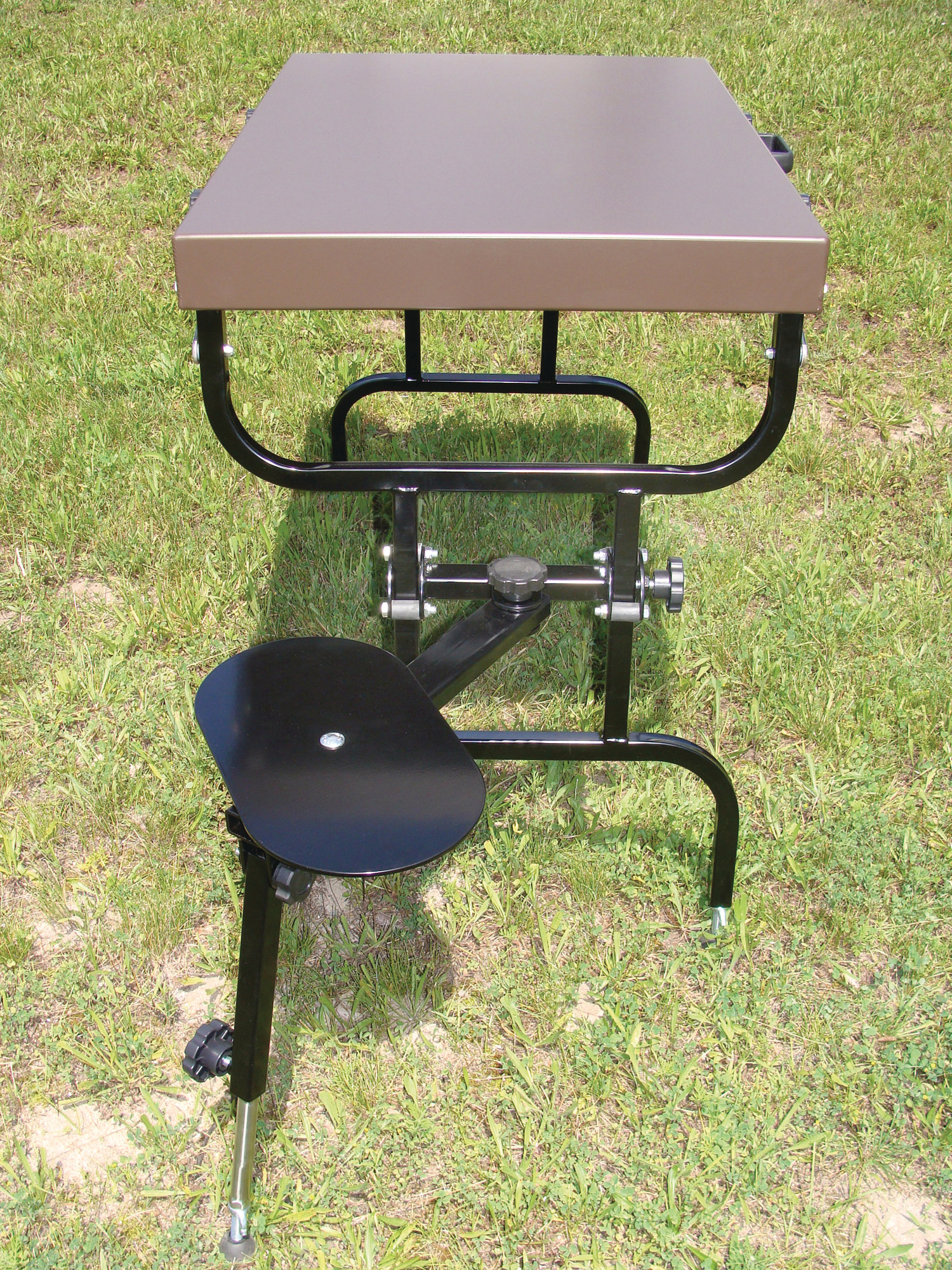 Shooting table Officer