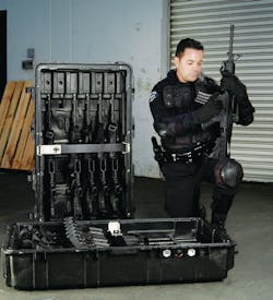 Pelican1780hllongcasewithriflehardlinerinsert 10053778 Pelican1780hllongcasewithriflehardlinerinsert 10053778