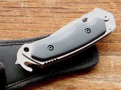 The Bravo Rescue comes with a suitable sheath to keep it on your gunbelt. The Bravo Rescue comes with a suitable sheath to keep it on your gunbelt.
