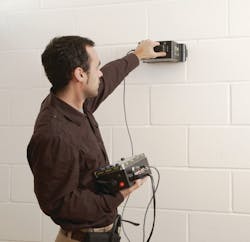 Scanning a wall to determine its thickness and structure is simple with the Wall Analyser from Ultrafine Technology. Scanning a wall to determine its thickness and structure is simple with the Wall Analyser from Ultrafine Technology.