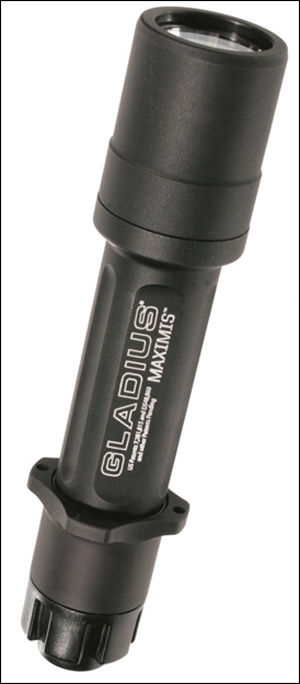 Review of Gladius Maximis Flashlight | Officer
