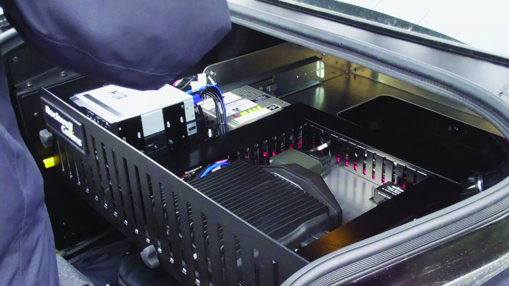 00n10c390b3335 1959419801 1972 10241406