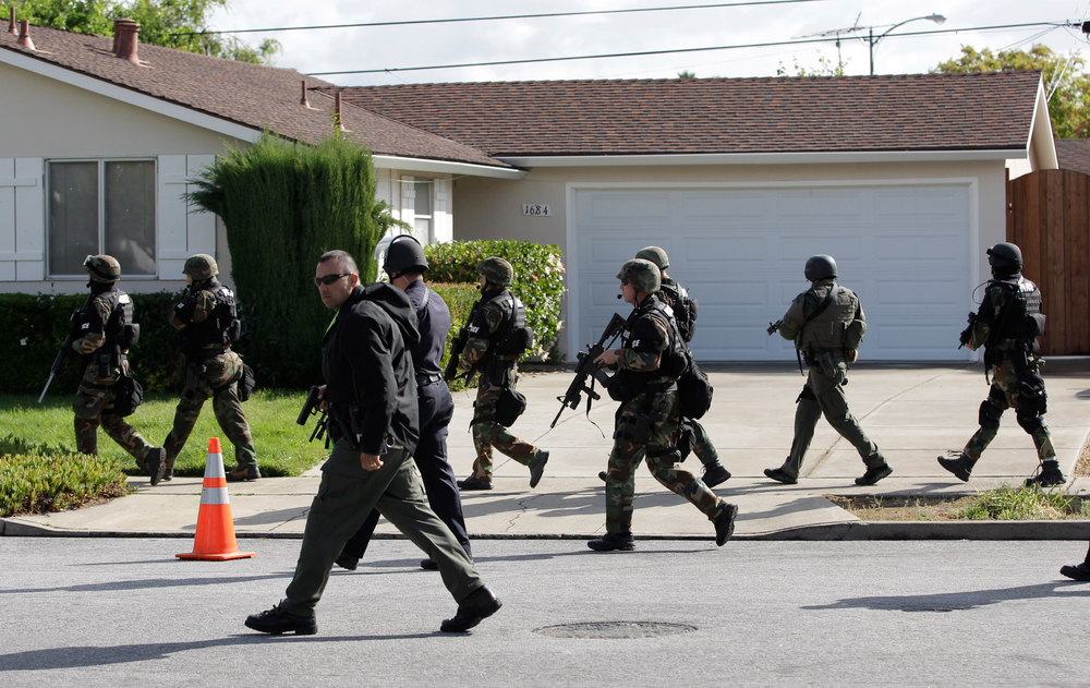 Califmanhunt 10416028