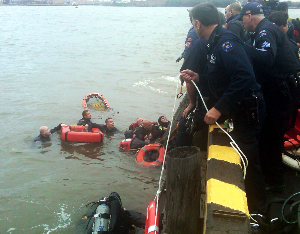 Nycchoppercrash3 10414829