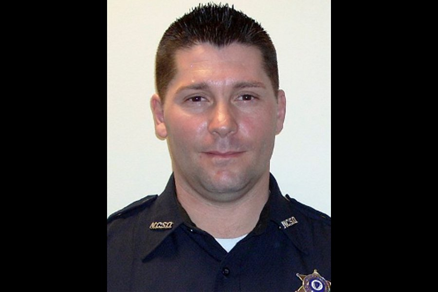 Massdeputykilled 10691374