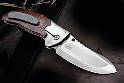 The Wilson Tactical Custom Alliance &apos;Suppressor&apos; knife, from Allen Elishewitz