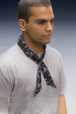 8405 51 Cooloffscbblu Neck 10947055 8405 51 Cooloffscbblu Neck 10947055