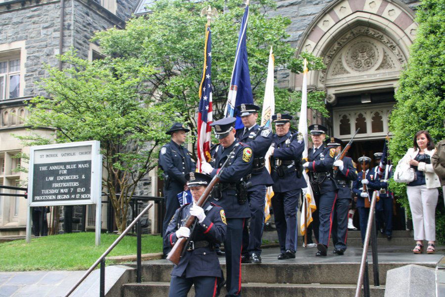Hundreds gathered at St. Patrick's Catholic Church in D.C. on May 7 to pray for fallen law enforcement officers. (National Law Enforcement Officers Memorial Fund)