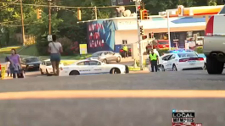 Hundreds of Memphis police officers have called in sick over the past week, apparently to protest a decision by city officials to reduce their health care subsidies.