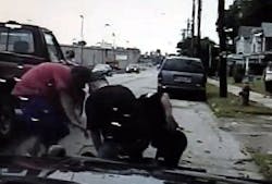 Two Good Samaritans helped a Franklin, Ohio police officer who was being attacked by a suspect.