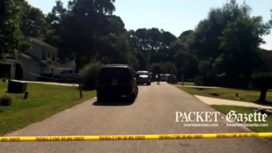 A Beaufort County Sheriff's deputy was shot and wounded Wednesday morning while executing a search warrant.