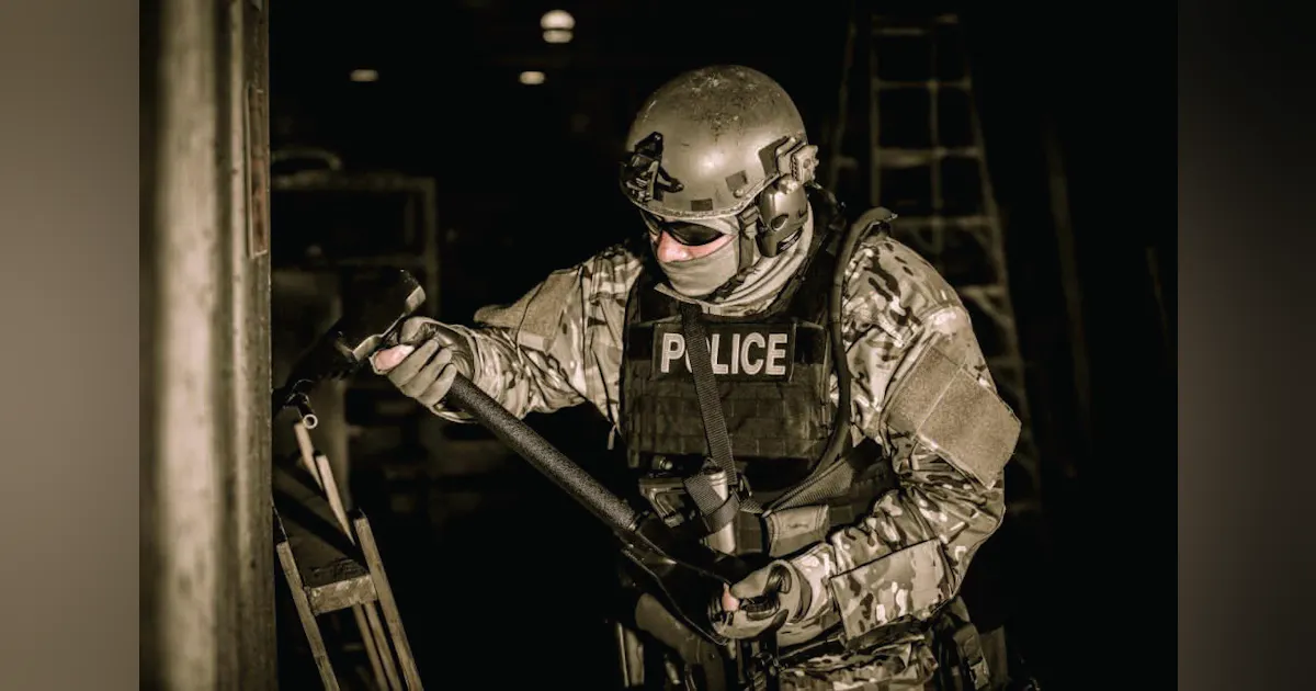 Ultimate Breacher Tool BRO-UBT-24D, BRO-UBT-26S | Officer