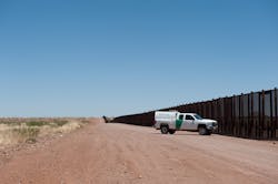 Federal officials asked a panel of federal judges Friday to overturn a lower court’s ruling that curtails the Obama administration ability to detain migrant mothers and children. Federal officials asked a panel of federal judges Friday to overturn a lower court’s ruling that curtails the Obama administration ability to detain migrant mothers and children.