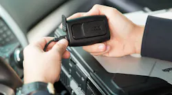 VV Car Charger Police Car 1 5693c7cc67611