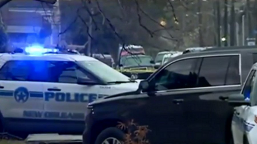 A Jefferson Parish Sheriff's Office deputy was shot and wounded by a suspect in New Orleans Tuesday morning.