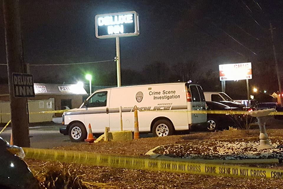 Missouri Police Officer Shot; Suspect in Custody | Officer