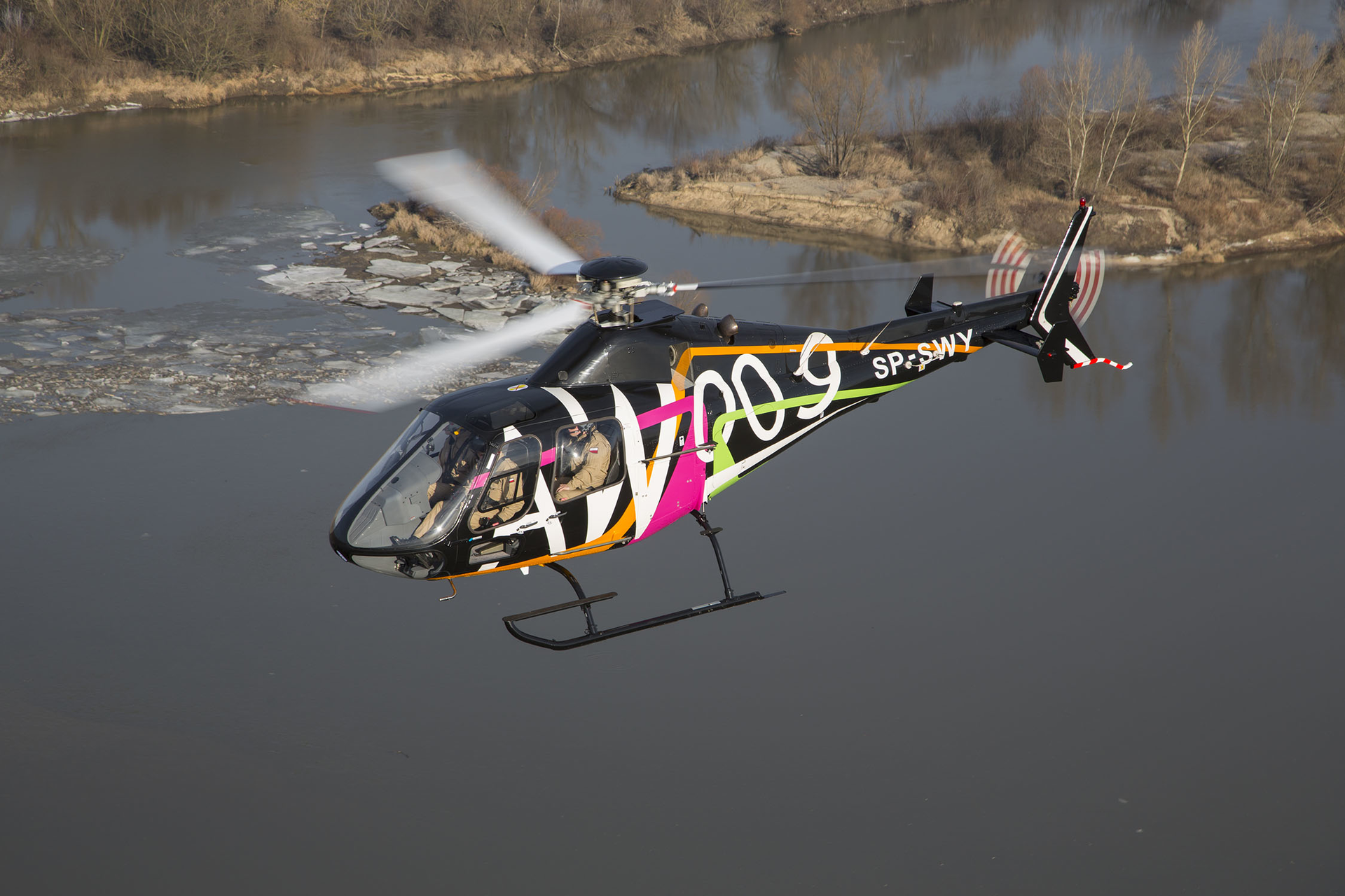 Air To Air 009 9 56df4da93c5af