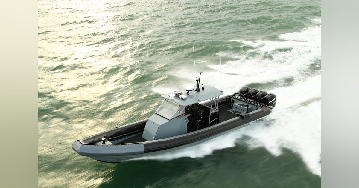 Wide-Beam IMPACT - Rigid Hull Inflatable Boat (RHIB) | Officer