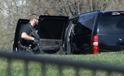 A secret service agent patrols the North Lawn of the White House after reports of shooting on Capitol Hill on March 28 in Washington, D.C. A secret service agent patrols the North Lawn of the White House after reports of shooting on Capitol Hill on March 28 in Washington, D.C.