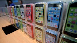 Federal Bureau of Investigation on Friday told local law enforcement agencies that it will assist in unlocking iPhones and other devices. Federal Bureau of Investigation on Friday told local law enforcement agencies that it will assist in unlocking iPhones and other devices.