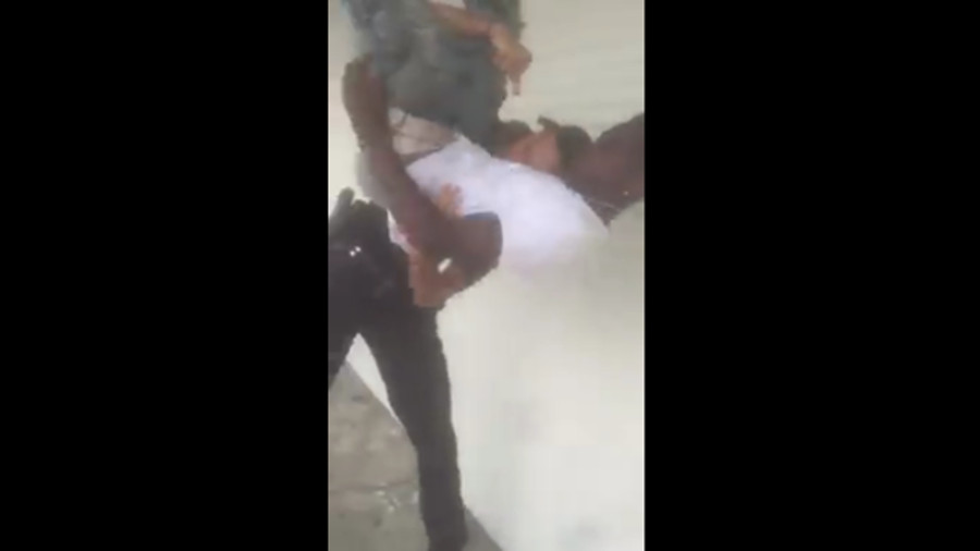 A video of a Clarksdale, Mississippi police officer slamming a suspect to the ground has gone viral.