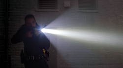 800 Lumens C1jtybrzv2 Rq Cuf 800 Lumens C1jtybrzv2 Rq Cuf