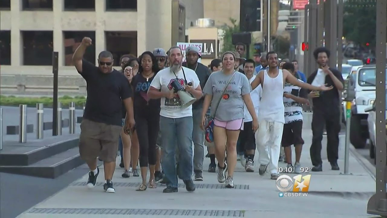 Downtown Dallas Protest Follows Organizer's Arrest | Officer