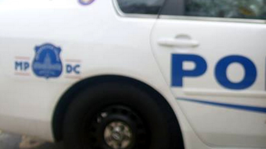 A an on-duty D.C. police officer was charged with drunk driving early Sunday morning.