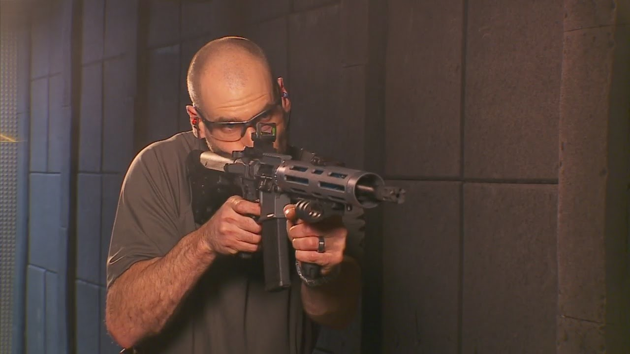 Police Search for AR-15 Stolen From Sheriff Deputy's Car