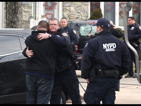 NYPD officer dies of suspected self-inflicted gunshot wound