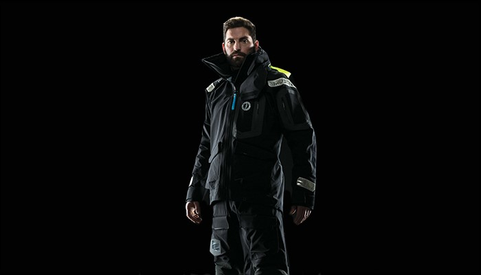 Mustang Survival Shot Show 2017 58b49756da326