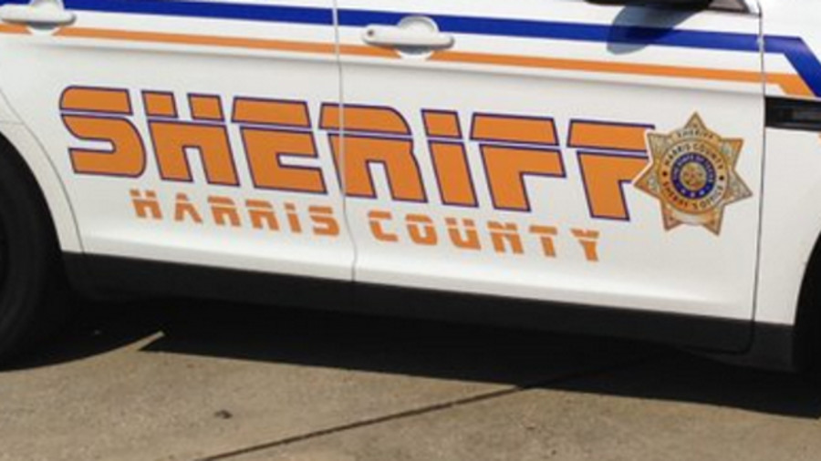 First responders broke the car window to reach the 26-year veteran of the Harris County Sheriff's Office, but were unable to resuscitate him.