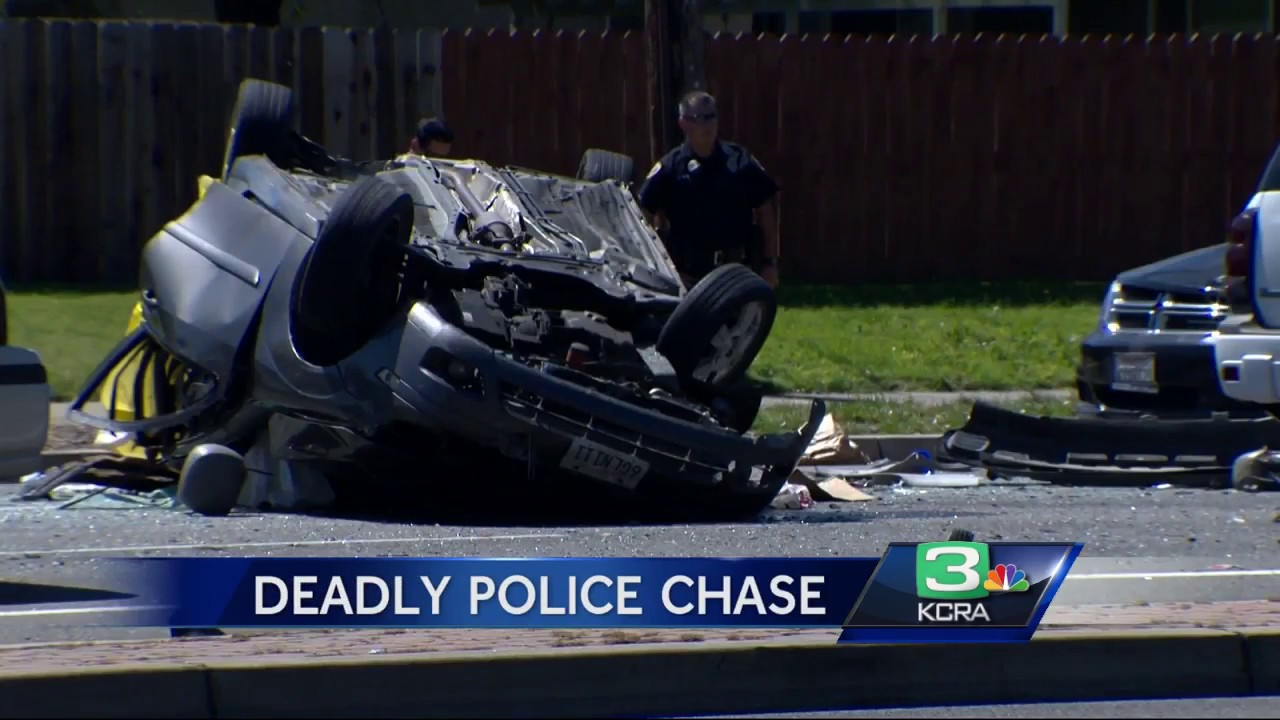 Robbery Suspects Killed in Crash While Fleeing Police