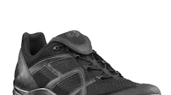 Lightweight, breathable athletic shoe (330011) Lightweight, breathable athletic shoe (330011)