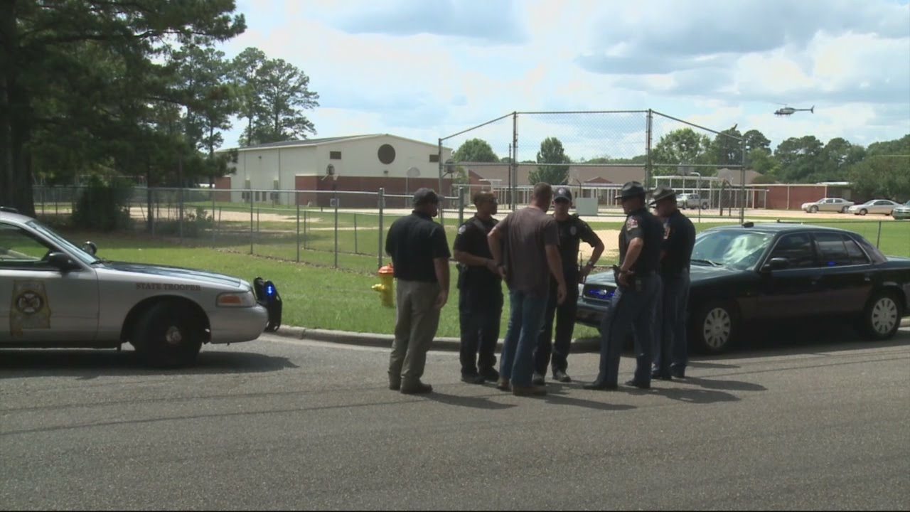 Alabama Police Officer Shot, Suspect Killed Officer