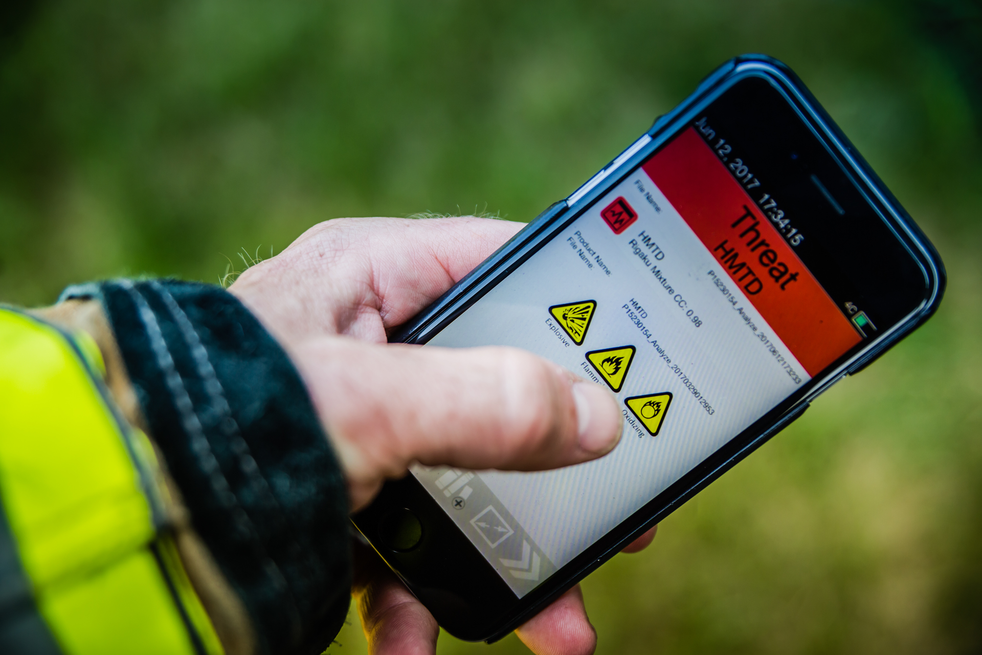 Rigaku Progency ReqQ smartphone interface