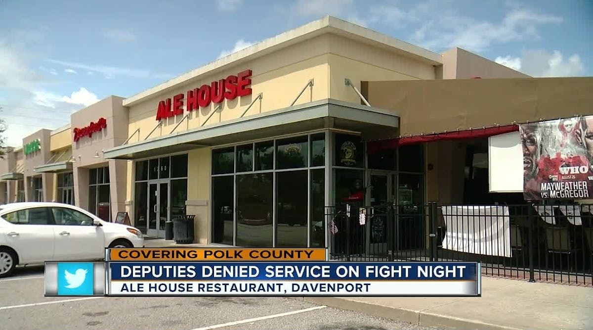 Florida Deputies Allegedly Turned Away at Restaurant