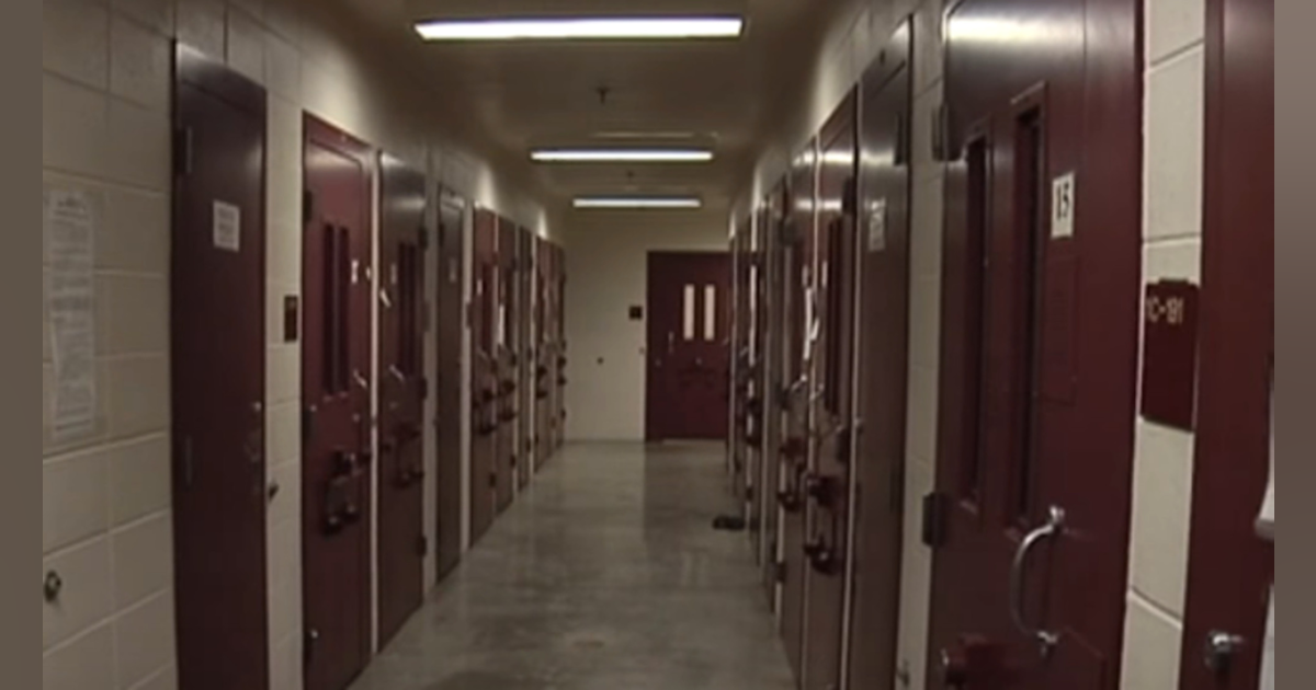 Wisconsin Deputy Choked by Homicide Suspect Inside Jail Officer