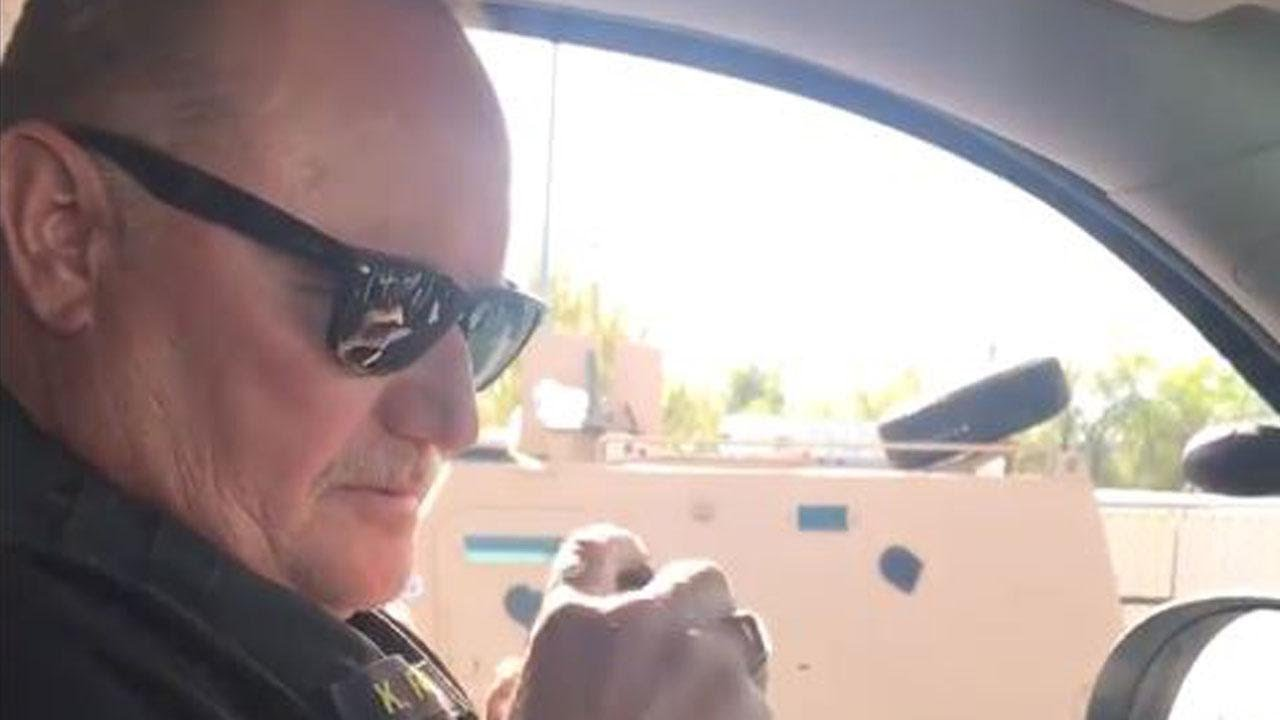 Retiring Officer Gets Emotional During Last Radio Transmission Officer