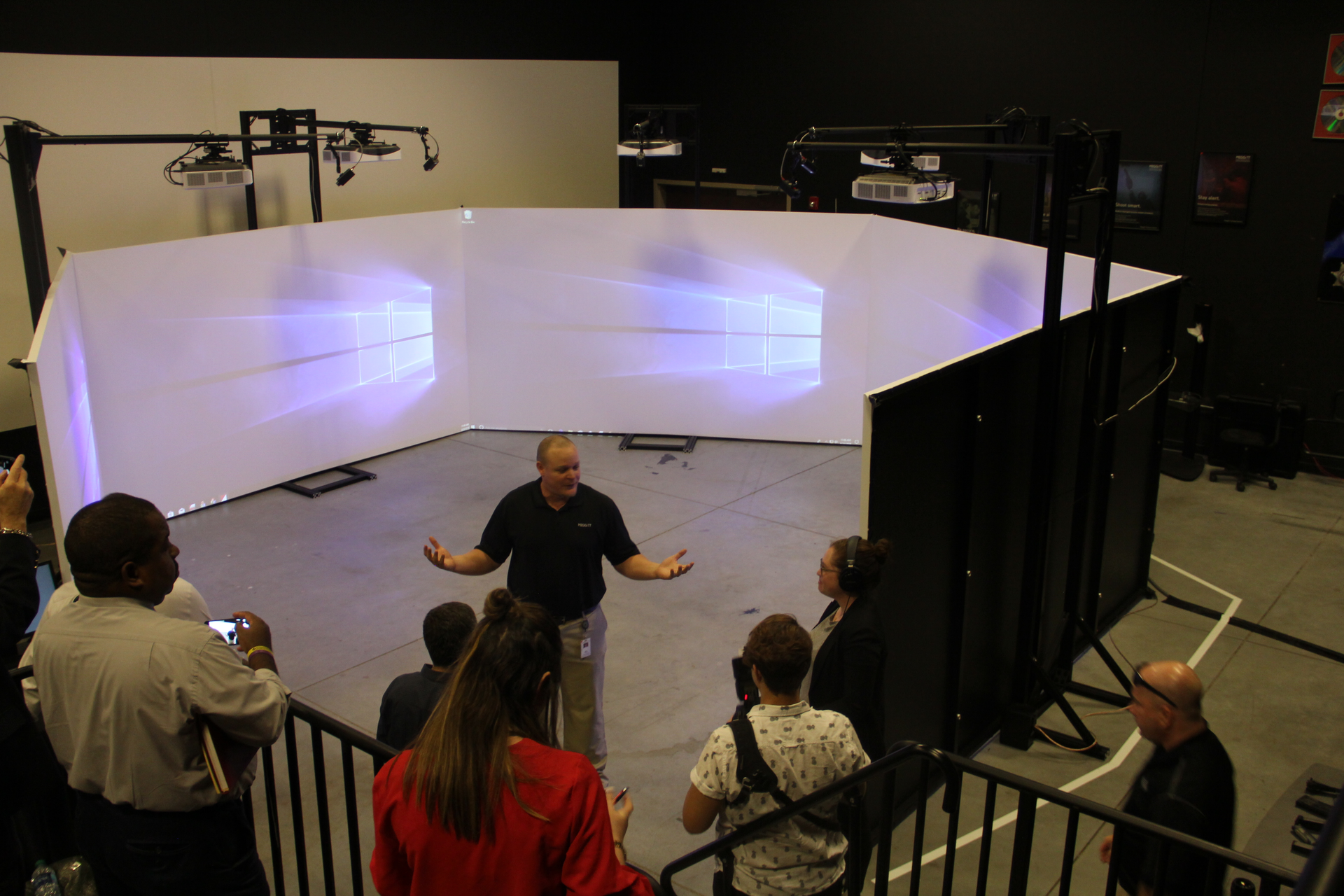 The Meggitt FATS 300LE gives the user a 300 degree field of view, providing realistic, engaging training.