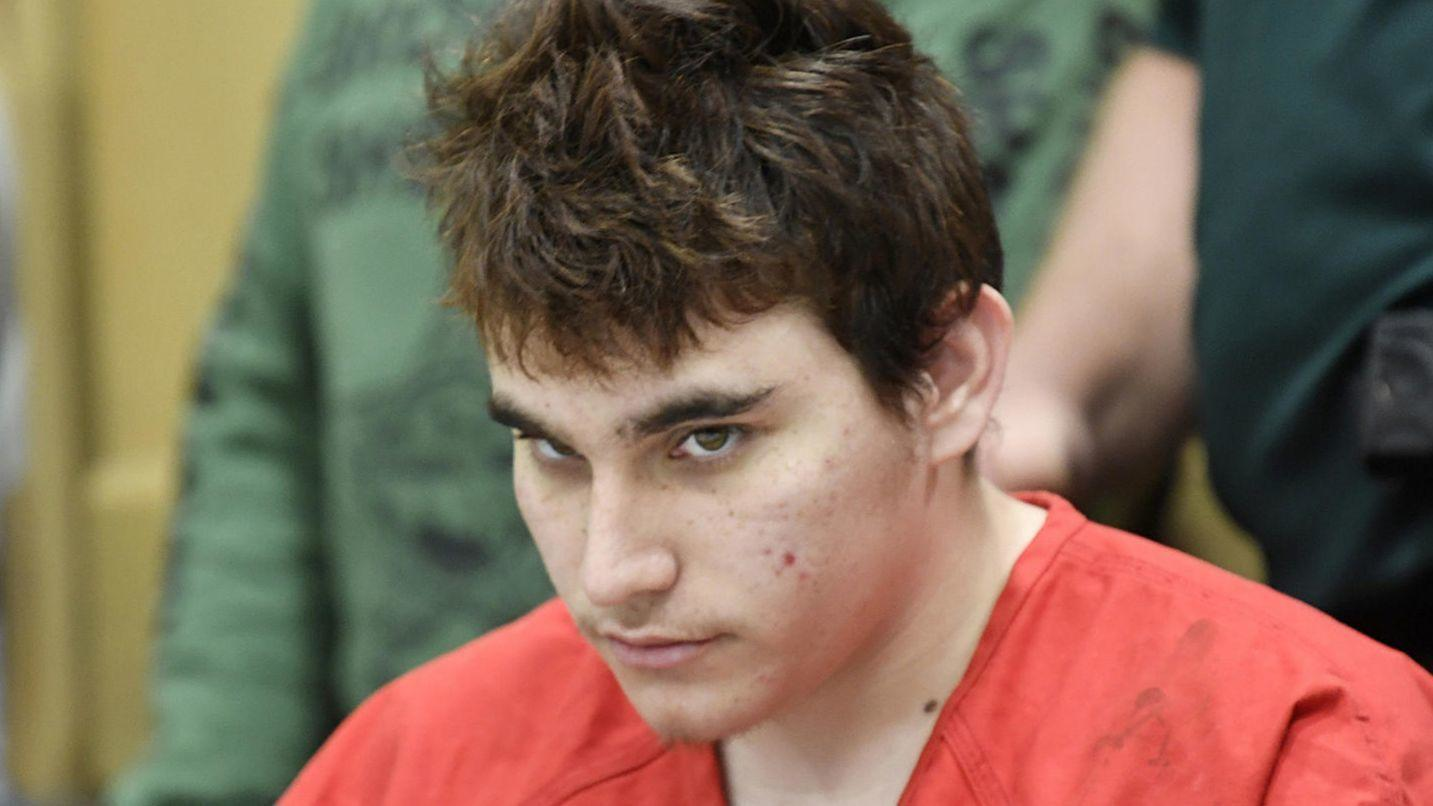 Nikolas Cruz 5b9fe2bc2a2da