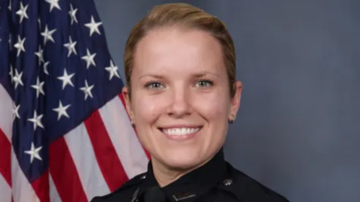 Detective Deidre 'Dee Dee' Mengedoht