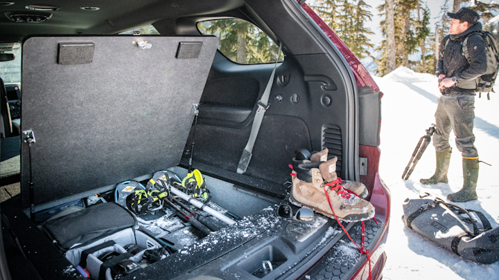 Floorvault Secure Equipment Storage For The Dodge Durango 2011 To Present Models From Truckvault Inc Secure In Vehicle Storage Truckvault Officer