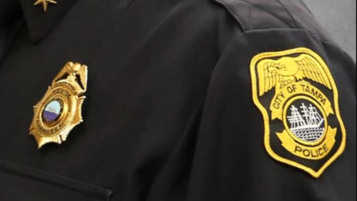 Tampa Officer Tests Positive For Covid 19 Dozens Self Quarantine