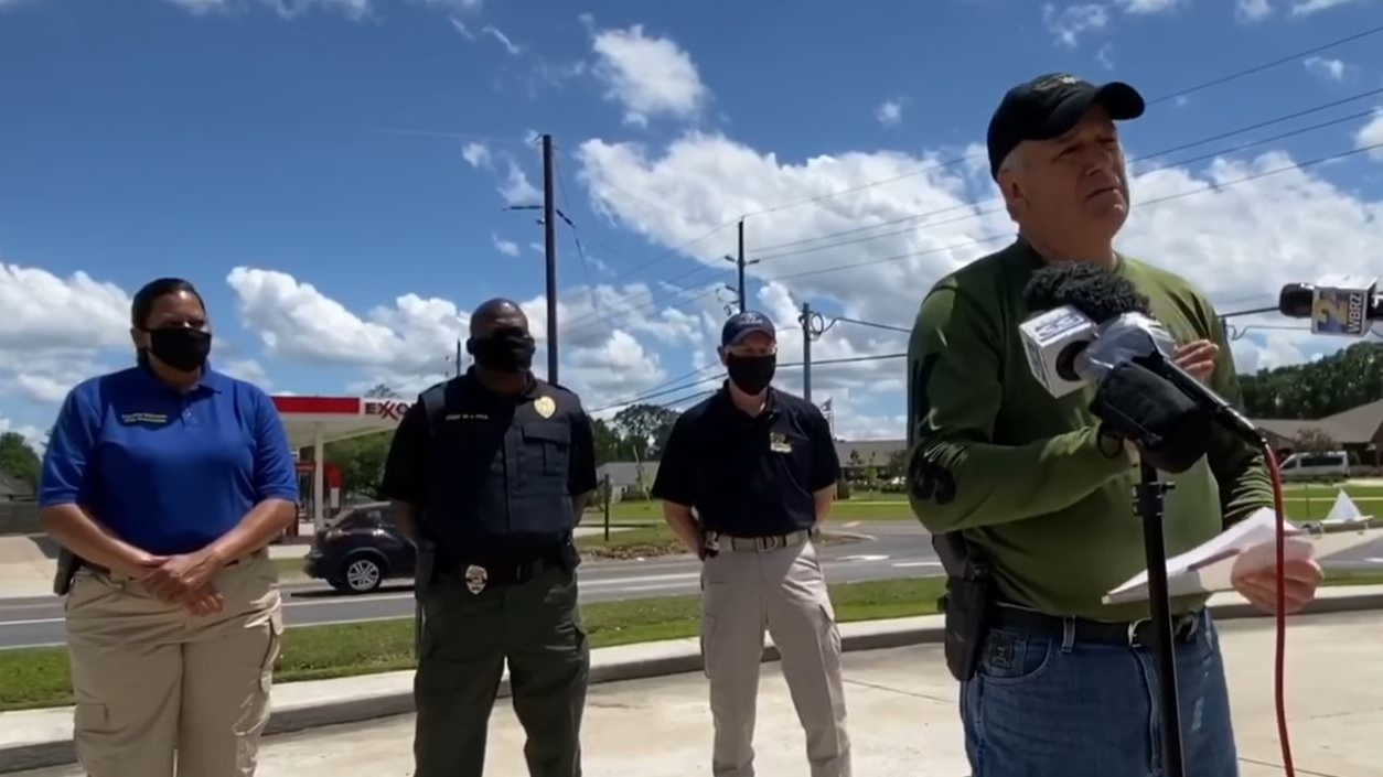 East Baton Rouge Sheriff Gautreaux gives update on suspect shot dead today after he shot at deputies and led multiple agencies on a manhunt.